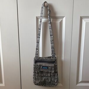 Kavu Patterned Black and White Crossbody Bag